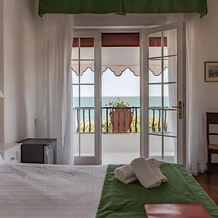 Hotel Agora Park 3*