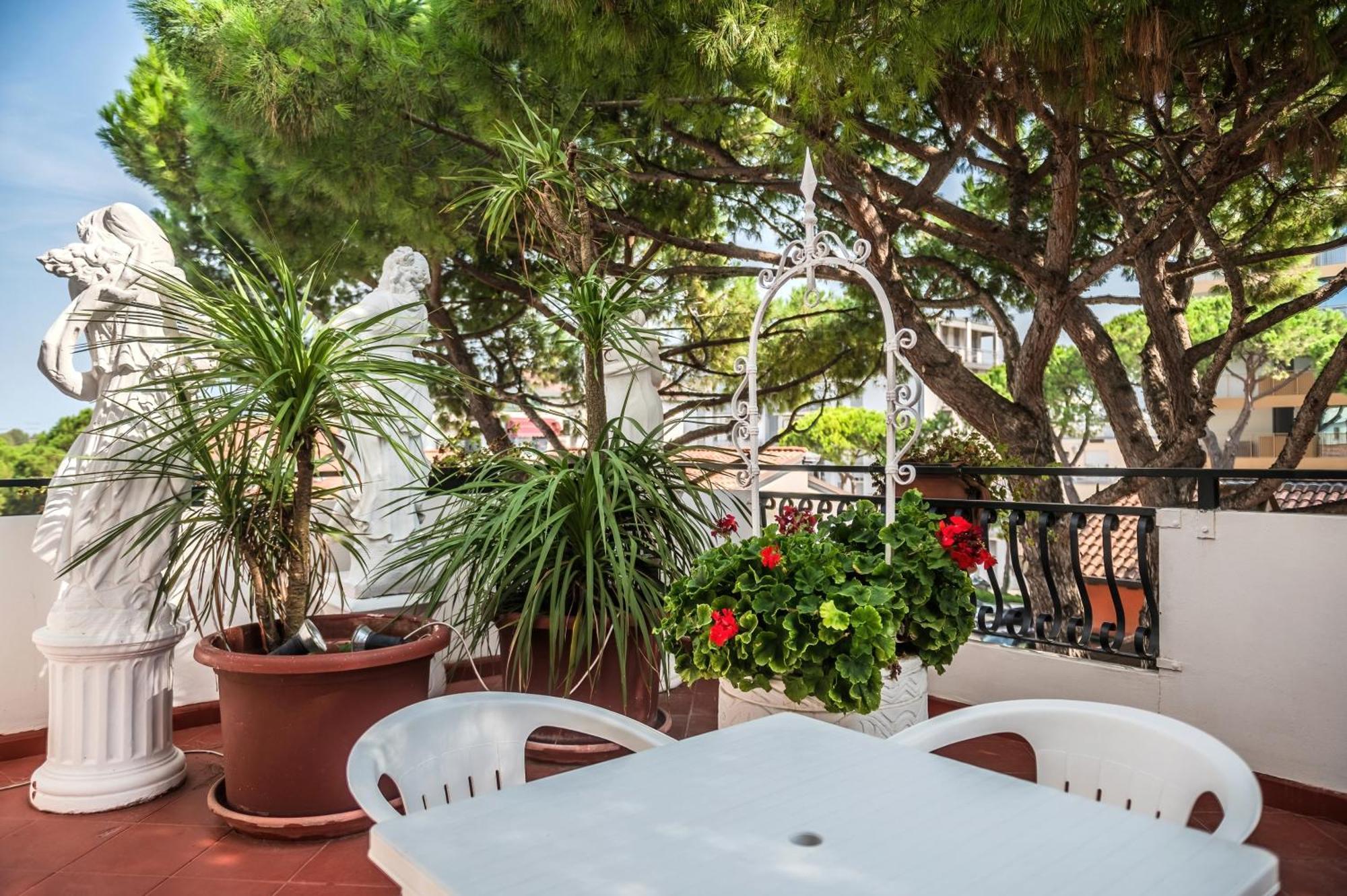 Hotel Agora Park