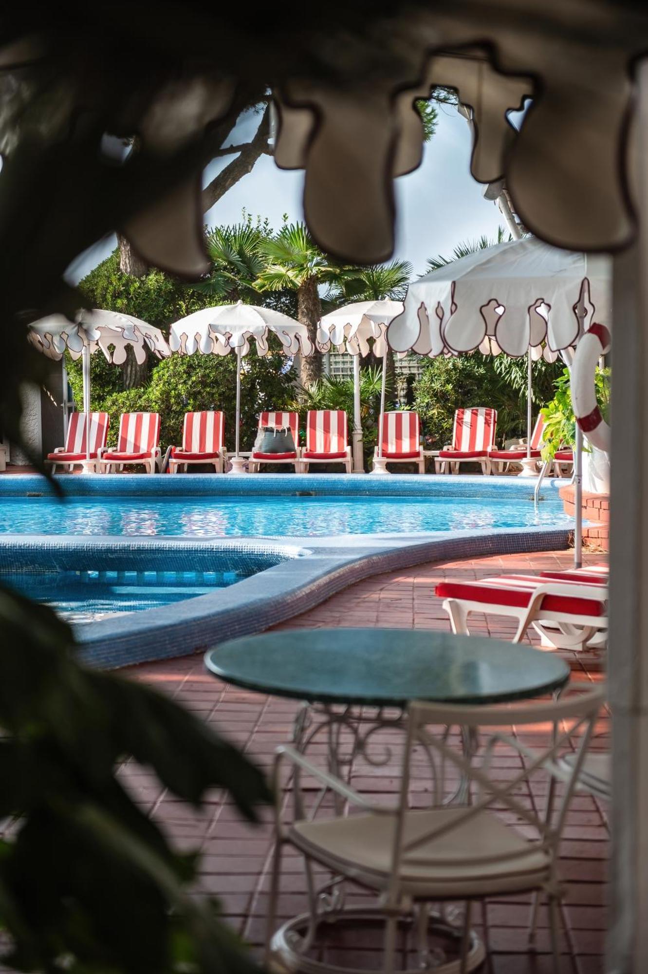 Hotel Agora Park 3*