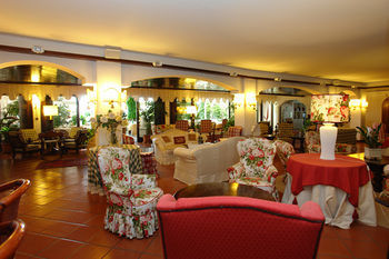 Agora Park Hotel 3*
